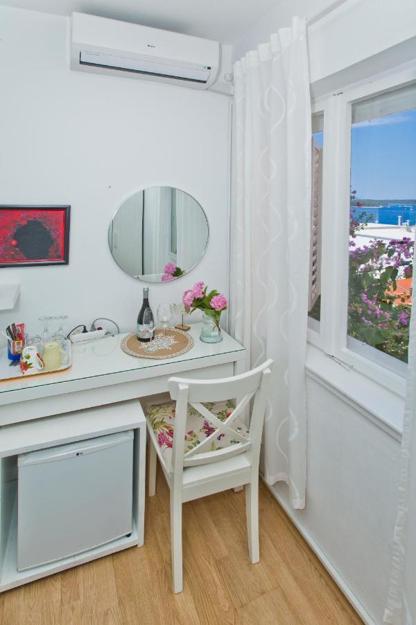 Rooms Carpe Diem Hvar Hvar Town Esterno foto