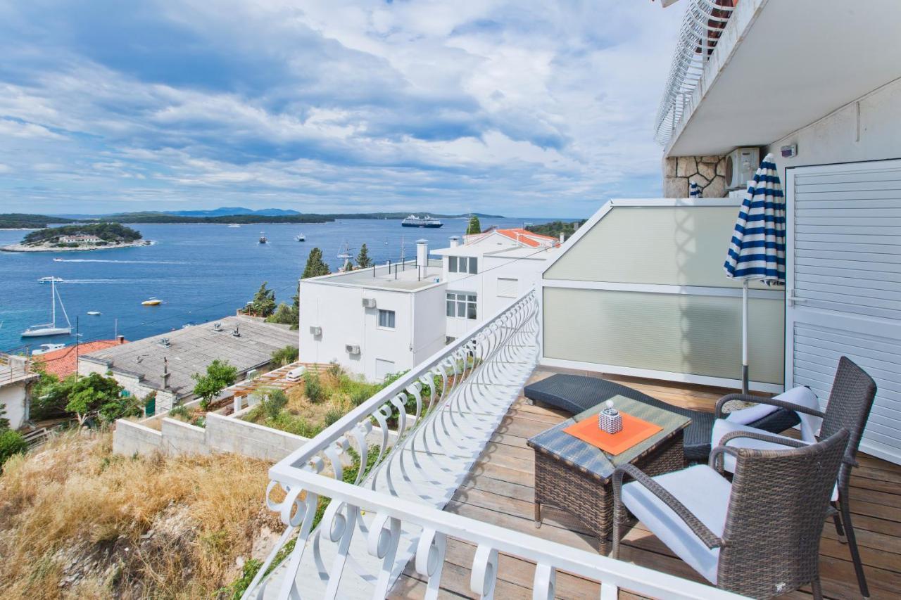 Rooms Carpe Diem Hvar Hvar Town Esterno foto