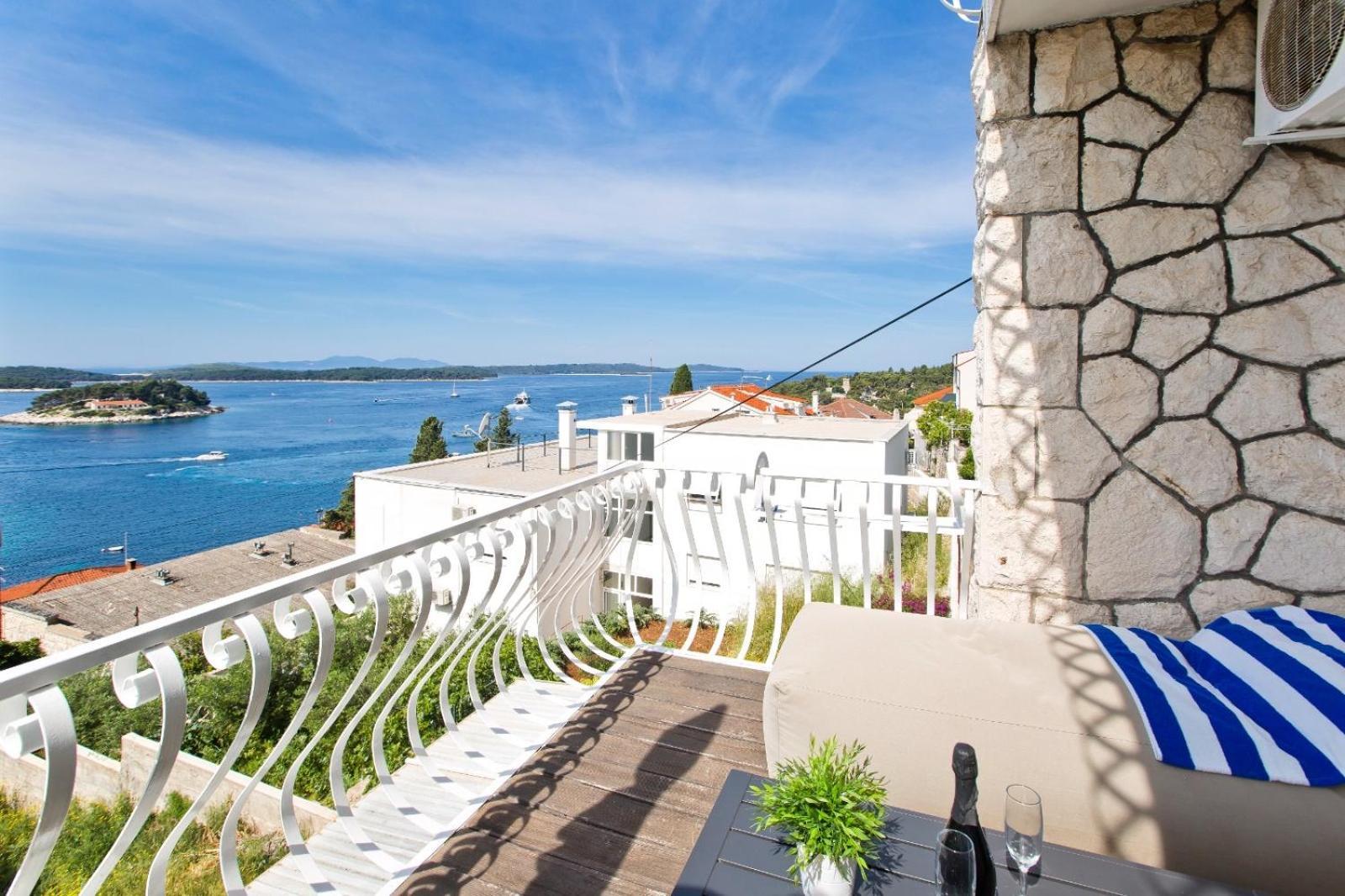 Rooms Carpe Diem Hvar Hvar Town Esterno foto